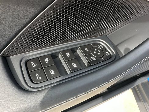 Used 2026 Porsche Panamera 4 AWD/4WD image 16