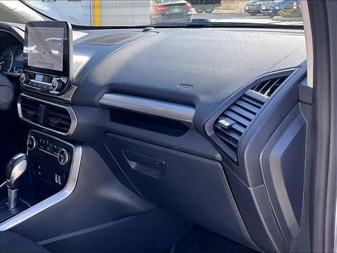 Used 2022 Ford EcoSport SE w/ SE Convenience Package image 17