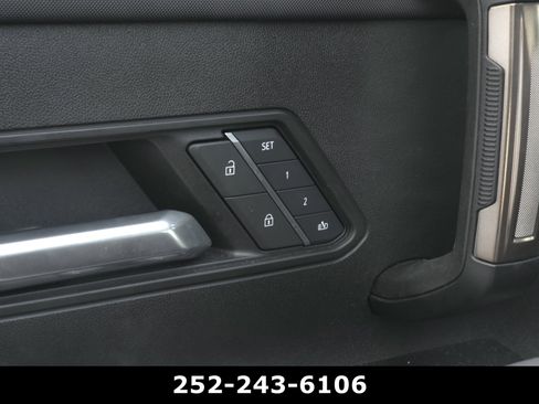 Used 2025 GMC Hummer EV 3X AWD/4WD image 11