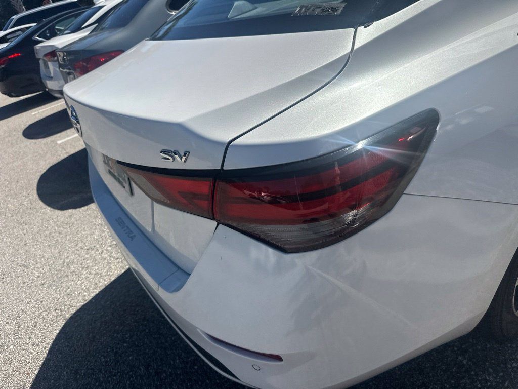 Used 2022 Nissan Sentra SV w/ Trunk Package FWD image 13