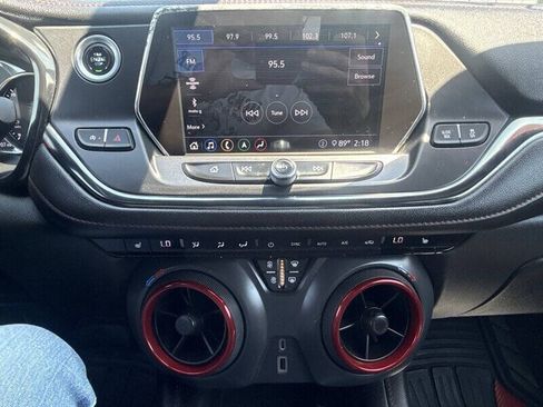 Used 2020 Chevrolet Blazer RS FWD image 25