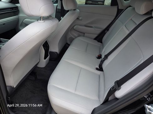 Certified 2025 Hyundai Kona SEL AWD/4WD image 15