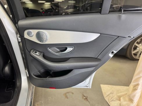 Used 2018 Mercedes-Benz C 300 Sedan image 20