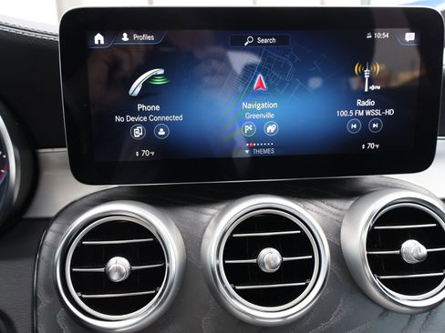 Used 2022 Mercedes-Benz GLC 300 GLC 300W4 image 37