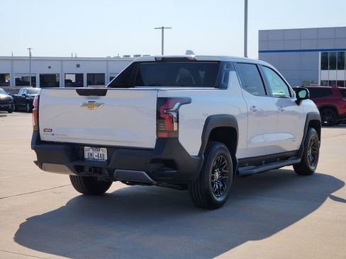 New 2026 Chevrolet Silverado EV LT AWD/4WD image 7