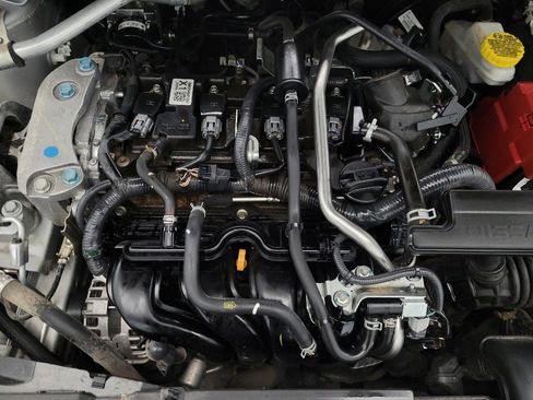 Used 2022 Nissan Sentra SV w/ Trunk Package image 30