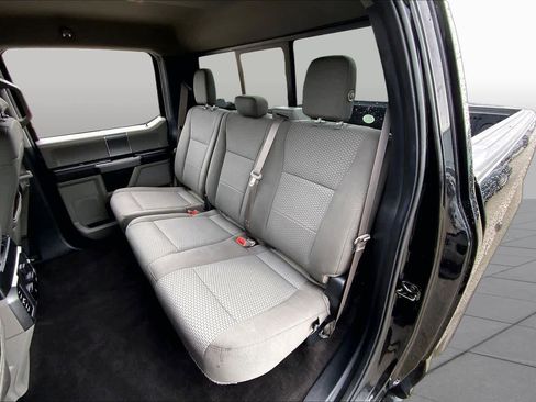 Used 2019 Ford F150 XLT w/ Equipment Group 302A Luxury AWD/4WD image 20