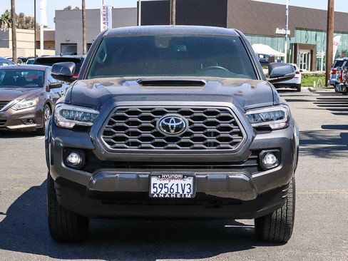 Used 2023 Toyota Tacoma TRD Sport RWD image 2