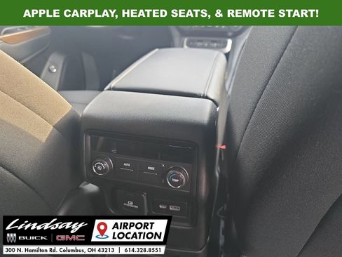 Used 2023 GMC Acadia SLE w/ Driver Convenience Package image 21