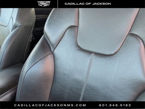 Used 2024 Kia Telluride EX w/ EX Captain's Chair Package image 19