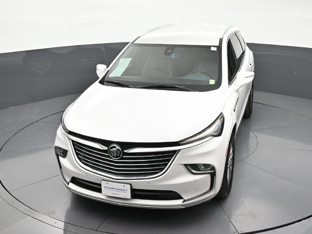 Certified 2024 Buick Enclave Essence AWD/4WD image 23