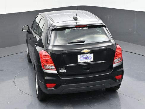 Certified 2020 Chevrolet Trax LS image 42