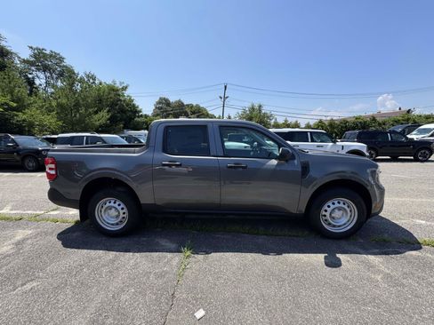 New 2026 Ford Maverick XL w/ Equipment Group 101A AWD/4WD image 6