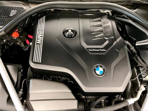 Used 2022 BMW 430i Coupe w/ M Sport Package image 29