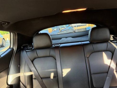 Used 2025 Buick Envista Sport Touring w/ Convenience II Package FWD image 18
