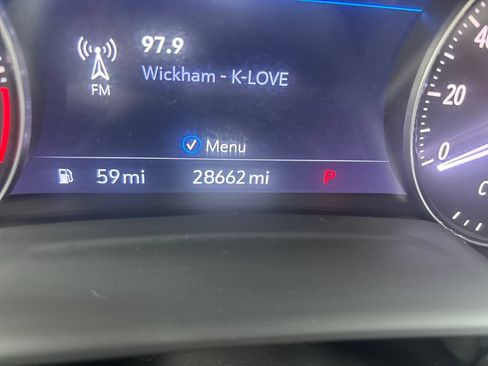 Used 2022 Buick Envision Avenir w/ Technology Package II AWD/4WD image 22