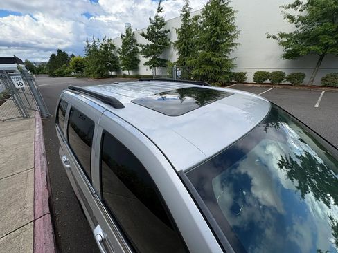 Used 2008 Jeep Grand Cherokee SRT8 w/ SRT Option Group II AWD/4WD image 12