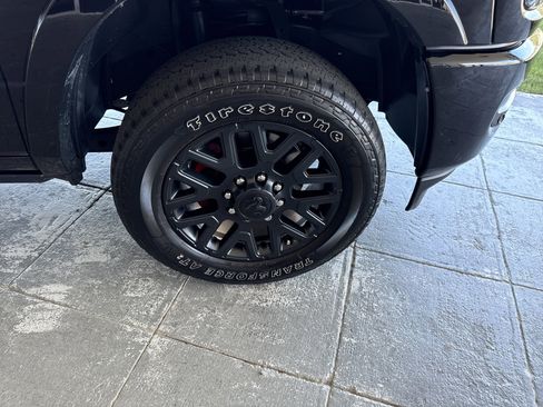 Used 2025 RAM 2500 Limited AWD/4WD image 16
