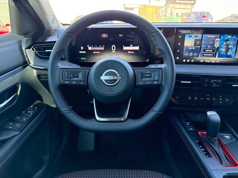 New 2026 Nissan Kicks SR w/ SR Premium Package image 13