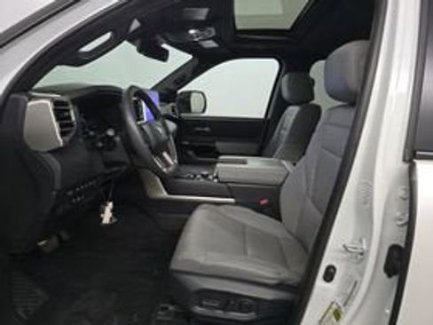 Used 2025 Toyota Sequoia Limited AWD/4WD image 6