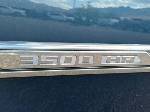 Used 2025 Chevrolet Silverado 3500 High Country w/ High Country Premium Package AWD/4WD image 25