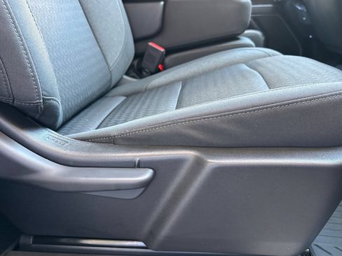 Used 2023 Chevrolet Silverado 1500 LT Trail Boss w/ LPO, Dark Essentials Package AWD/4WD image 23