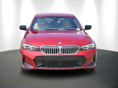 Used 2025 BMW 330i xDrive Sedan image 2