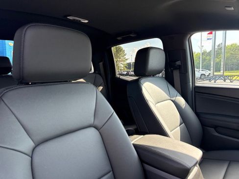 New 2026 GMC Canyon Elevation w/ Convenience Package RWD image 11