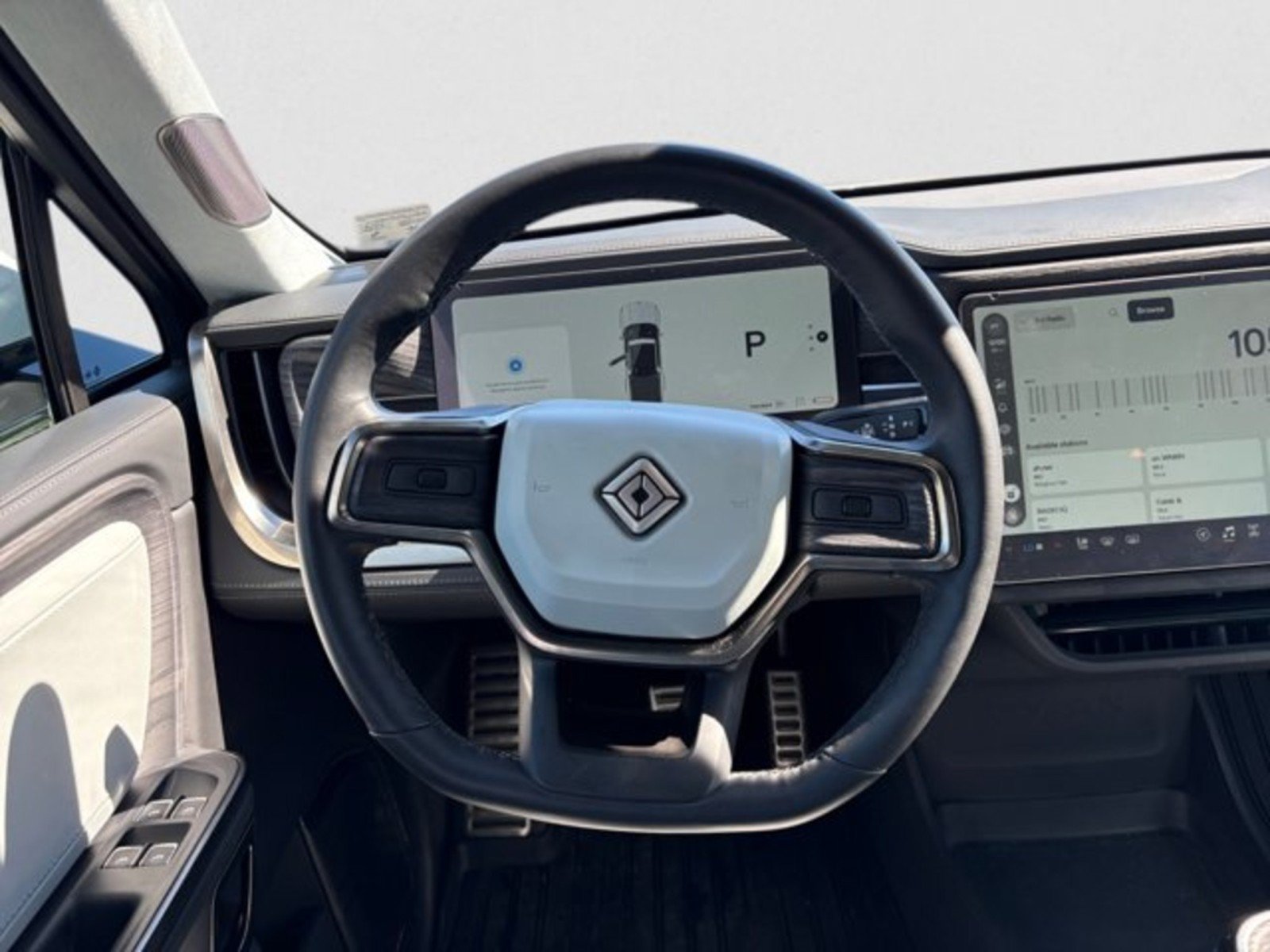 Used 2023 Rivian R1T Adventure Dual AWD/4WD image 15