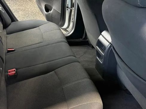 Used 2014 Nissan Sentra S FWD image 17