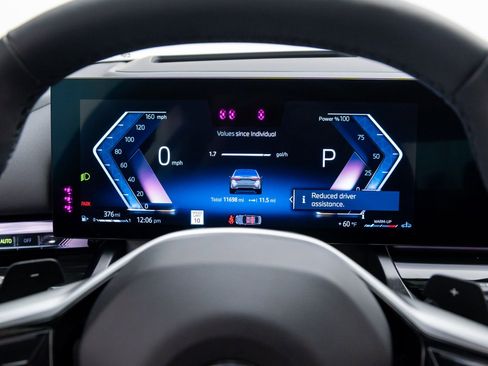 Certified 2025 BMW 540i xDrive image 23