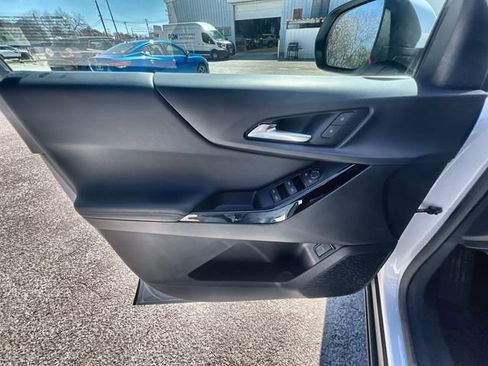 Certified 2025 Chevrolet Equinox LT w/ Convenience Package II image 21