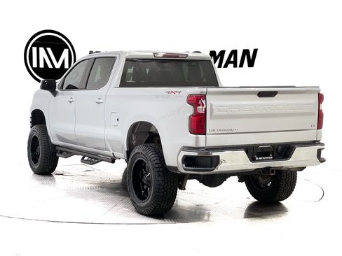 Used 2020 Chevrolet Silverado 1500 LT w/ Fleet Comfort Package image 6