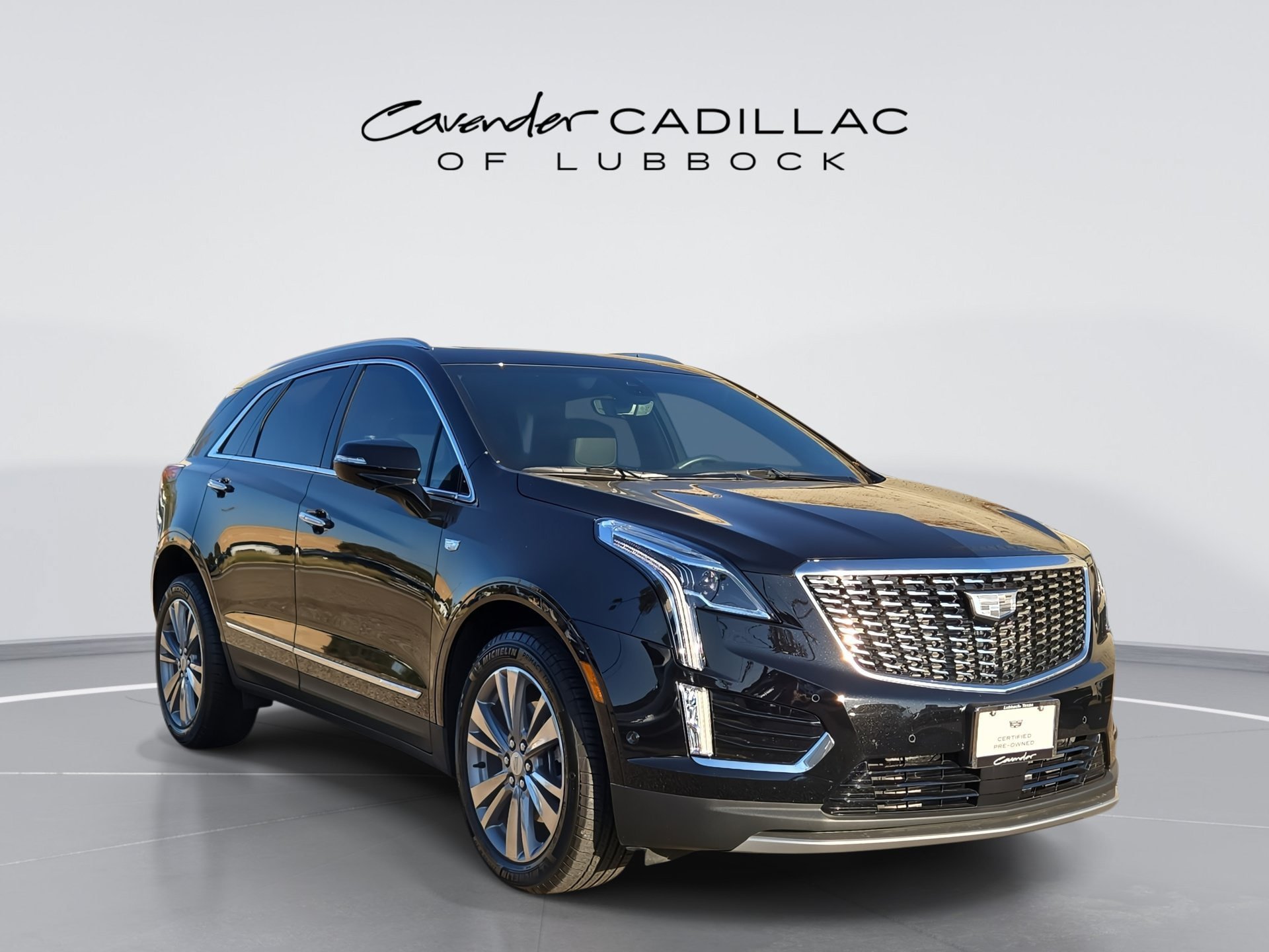 Used 2023 Cadillac XT5 Premium Luxury w/ Platinum Package AWD/4WD image 1