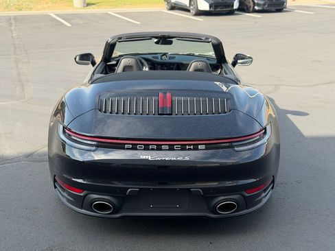 Used 2021 Porsche 911 Carrera 4S AWD/4WD image 12