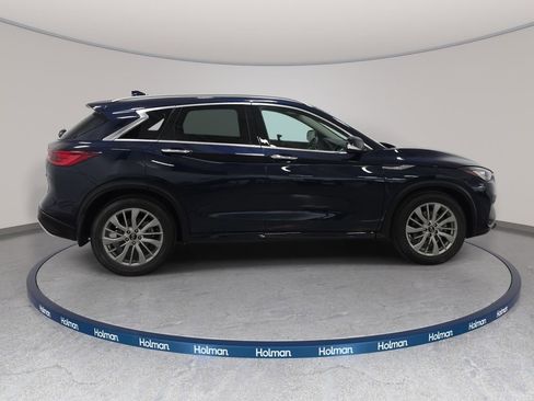 Certified 2023 INFINITI QX50 Luxe AWD/4WD image 4