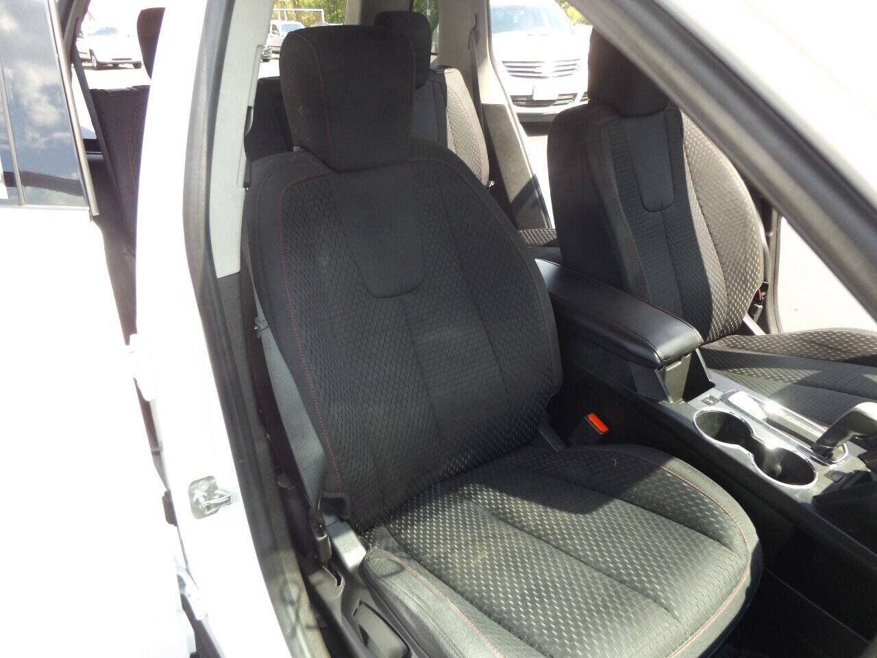 Used 2015 GMC Terrain SLE AWD/4WD image 21