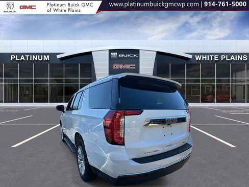 Used 2024 GMC Yukon SLT image 6