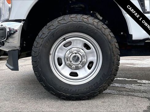 Used 2023 Ford F350 XL w/ Snow Plow Prep Package image 32