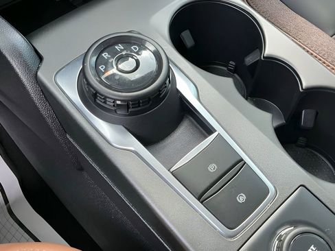 Certified 2025 Ford Bronco Sport Outer Banks w/ Outer Banks Tech Package+ AWD/4WD image 27
