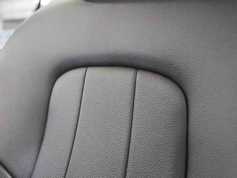 Certified 2022 Mercedes-Benz GLB 250 image 26