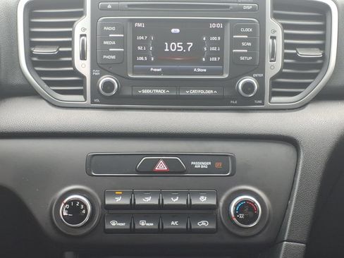 Used 2017 Kia Sportage LX AWD/4WD image 6