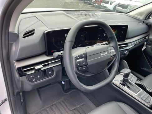 New 2026 Kia Sportage SX AWD/4WD image 10