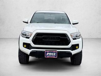 Used 2017 Toyota Tacoma TRD Off-Road w/ Tow Package (A/T) video 2
