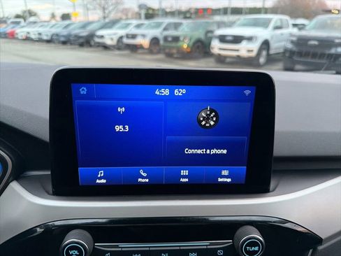 Certified 2022 Ford Escape SEL w/ Technology Package image 31