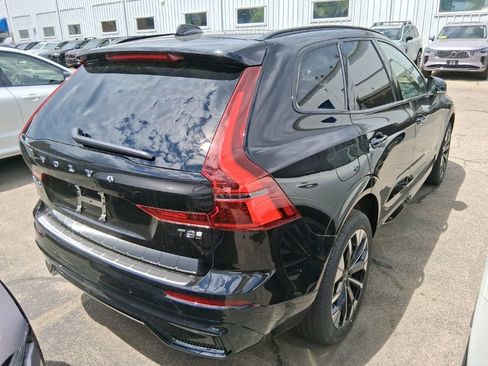 New 2026 Volvo XC60 T8 Plus w/ Protection Package Premier AWD/4WD image 6