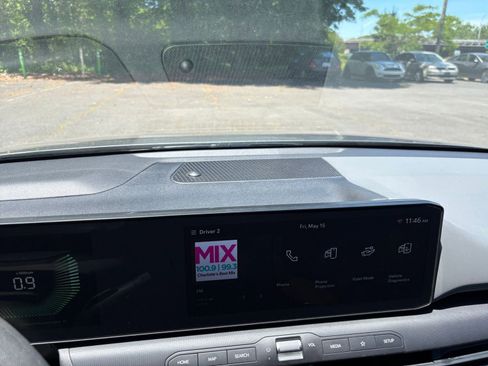 Used 2025 Kia K4 FWD image 17