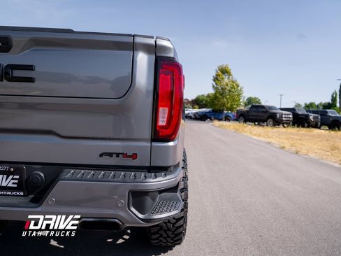 Used 2020 GMC Sierra 1500 AT4 image 16