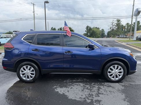 Used 2019 Nissan Rogue S FWD image 6