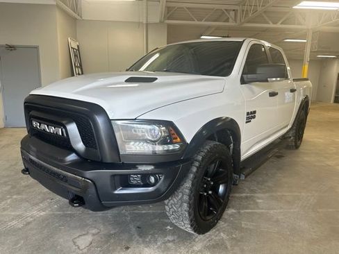 Used 2022 RAM 1500 Warlock AWD/4WD image 3